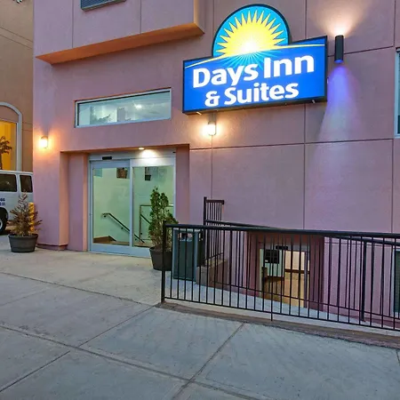 Days Inn & Suites By Wyndham Ozone Park/Jfk Airport